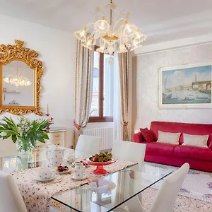 Apartment Perla Con Vista Canale, Venedig