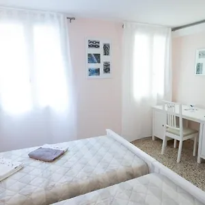 Rialto Bridge Apartment