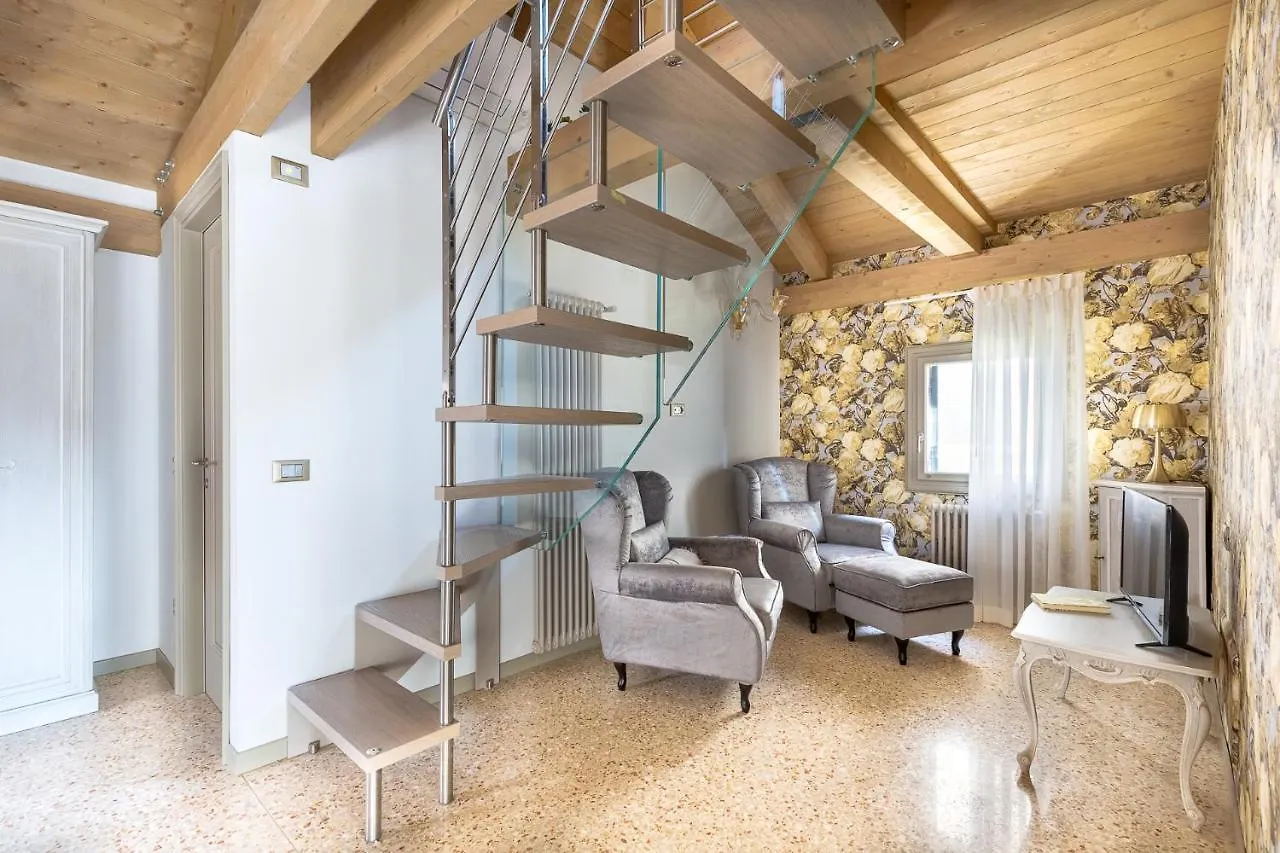 Ca' Cappello Venice Apartment 2 With Canal View 0*,  Italy
